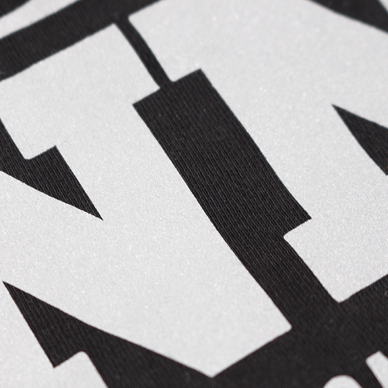 Coil Thread-Lined Hoodie-Reflective Print - Image 13