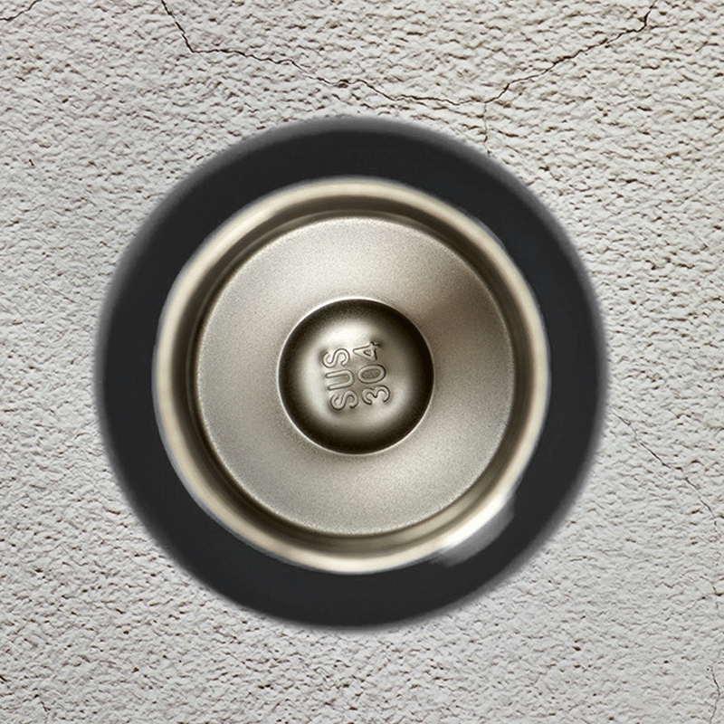 17oz Vacuum Insulated Bottle with Stainless Steel Lid - Image 6